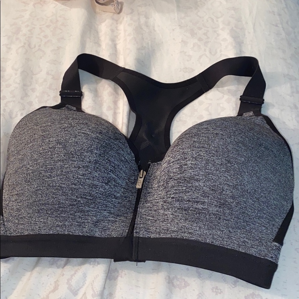 Victoria secret sport bra front zip 32DD
